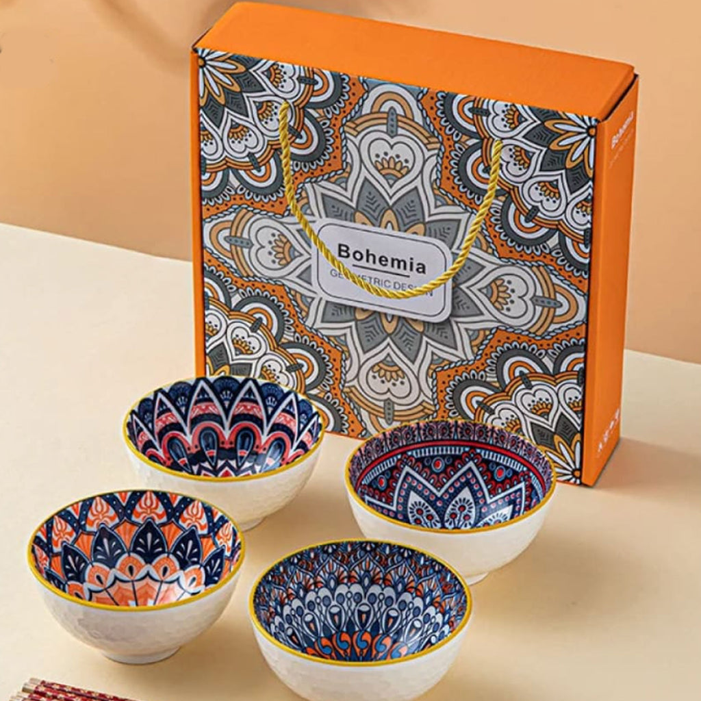 BOHEMIAN PORCELINE BOWL SET
