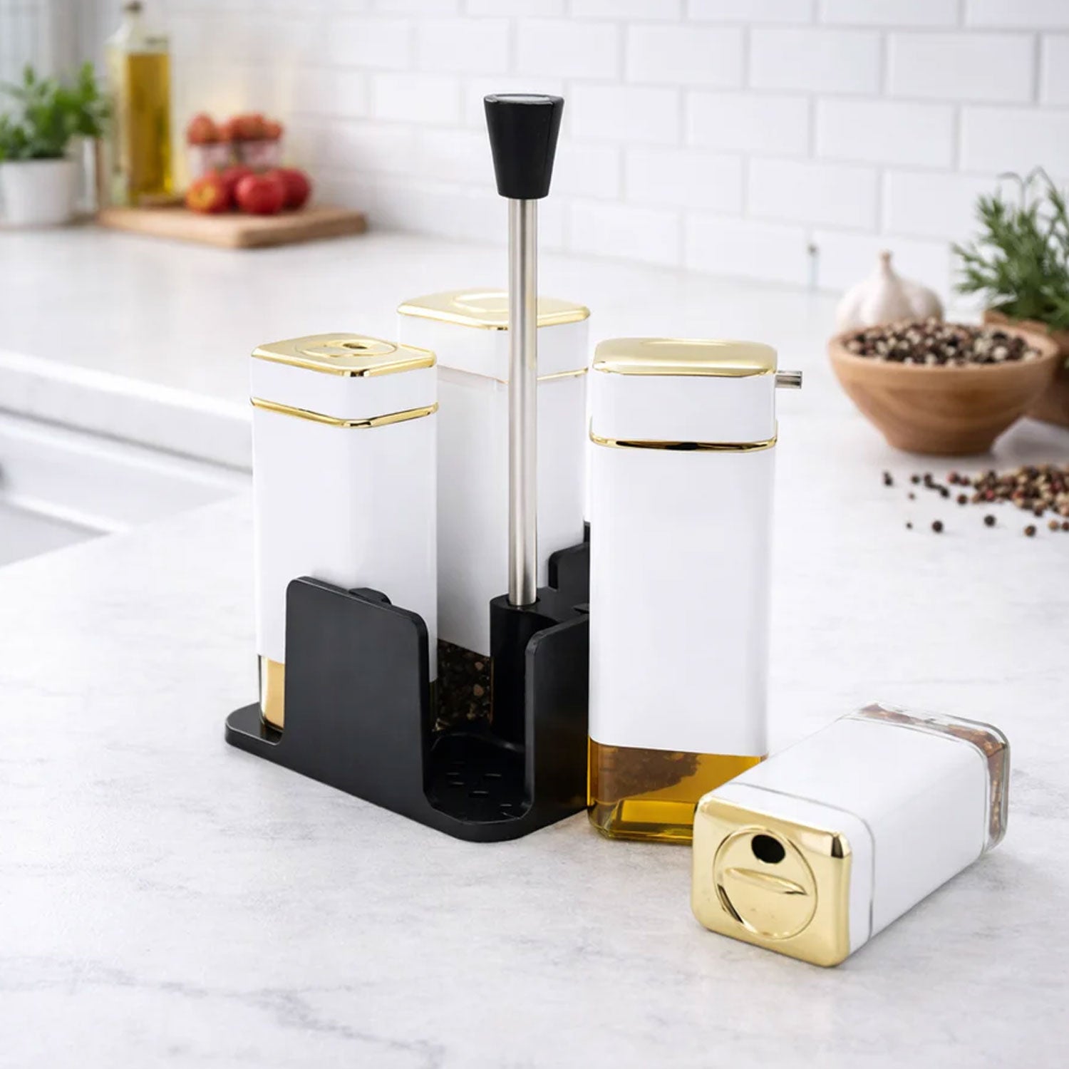 4-Piece Spice Jar Set with Stand