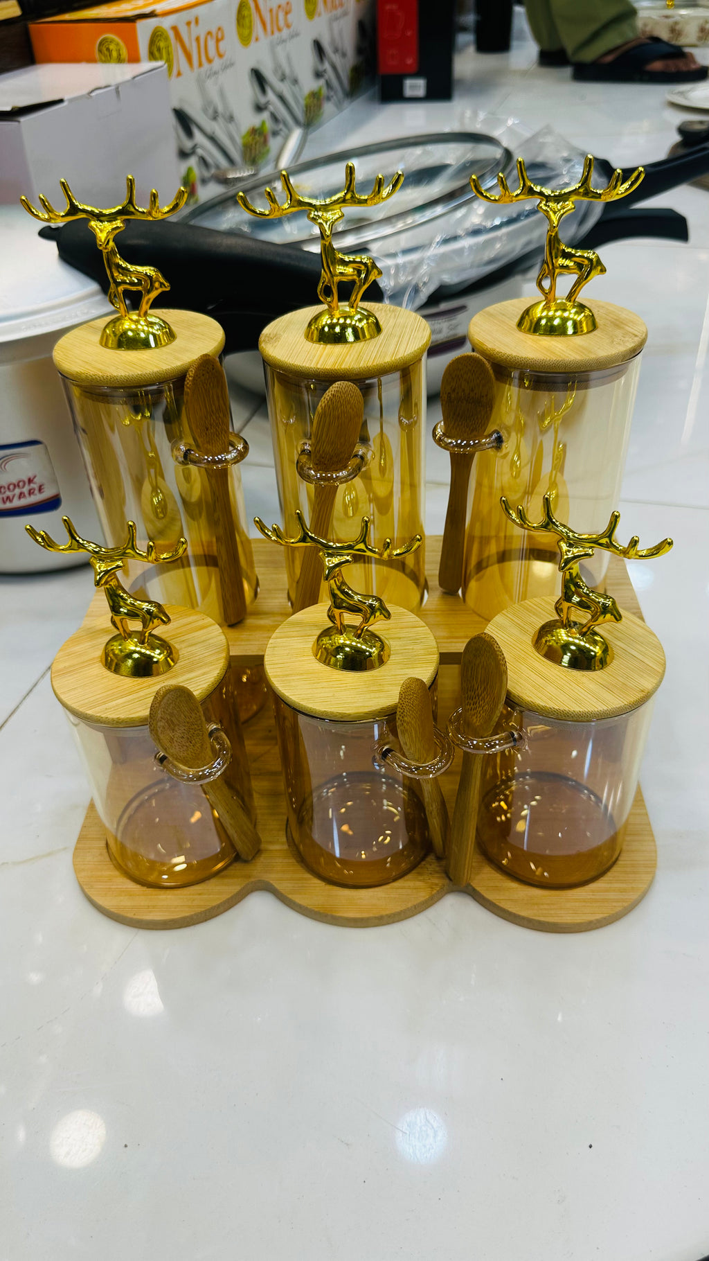 Golden Deer Luxury Glass Spice Jar Set (Available in 4-PCS & 6-PCS Configurations)