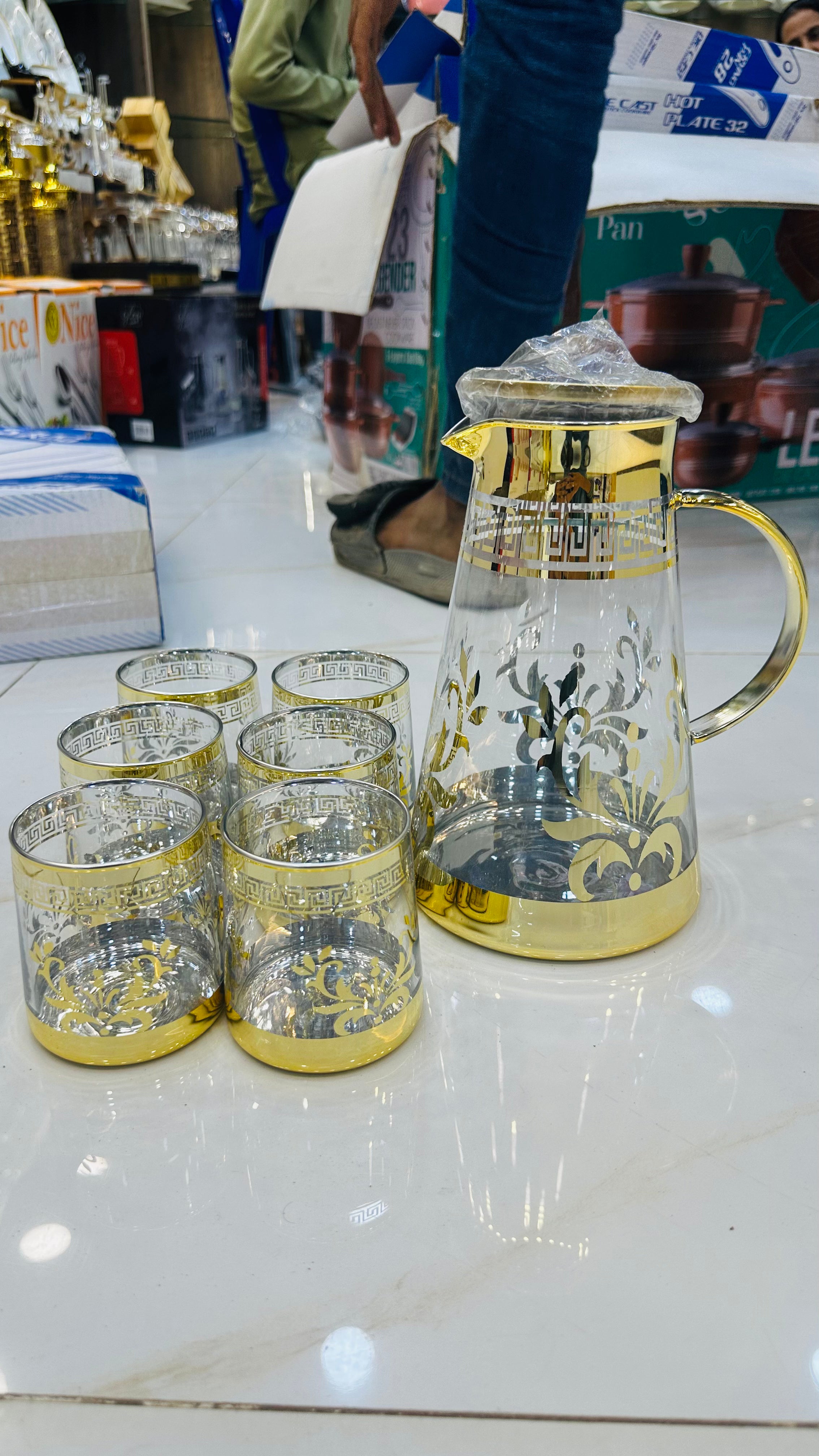 Gold Glass Water Jug Set – Luxury 7-Piece Drinkware Collection