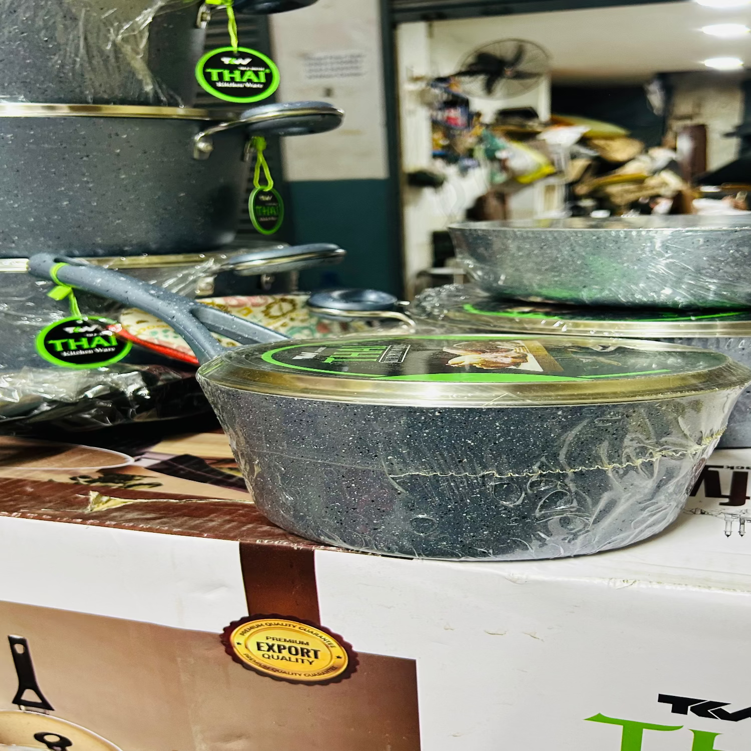 21 pcs nonstick set. Granite coating