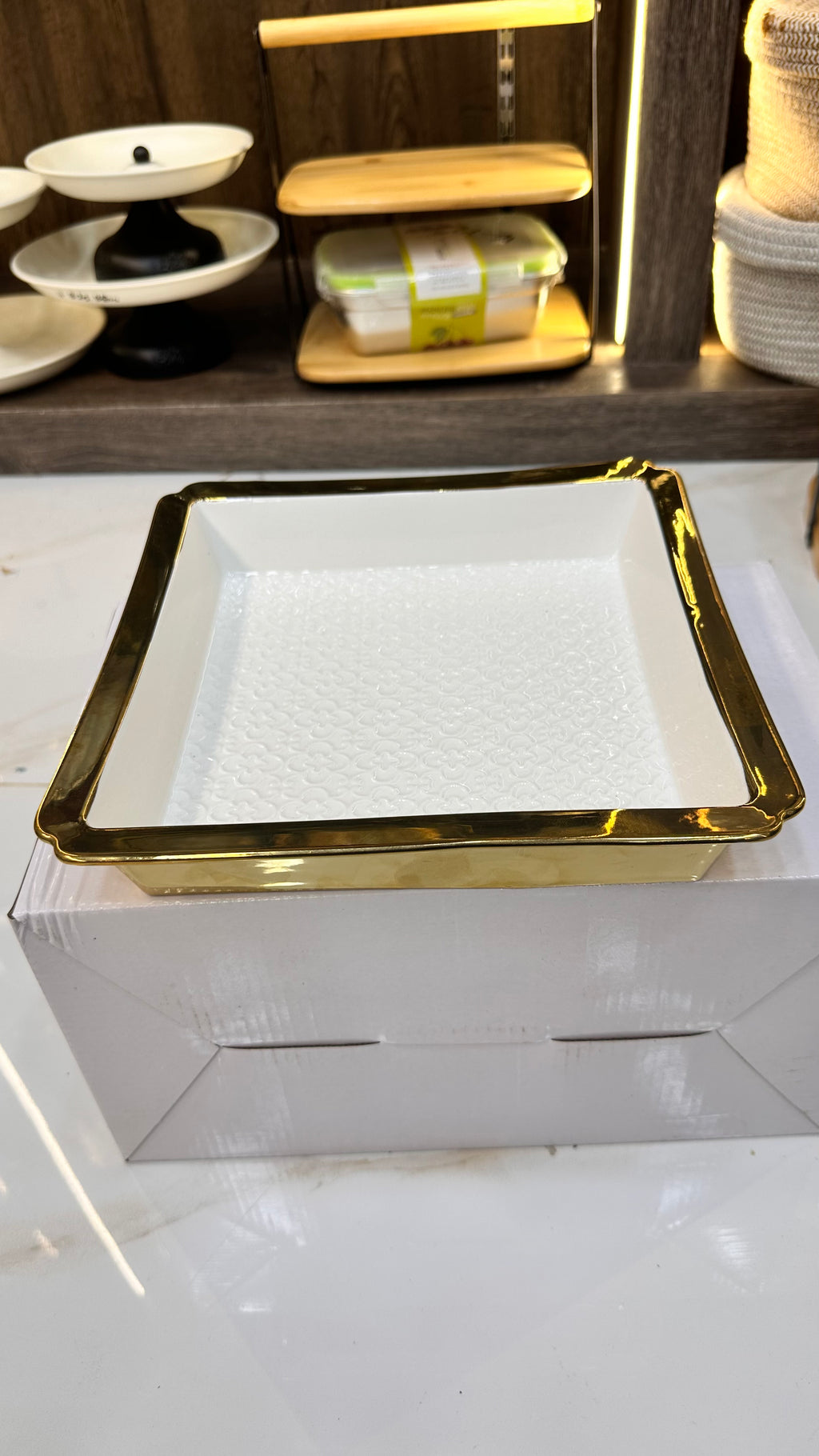 Luxury Square Ceramic Serving Tray – Elegant Gold Rim & Textured Geometric Bed