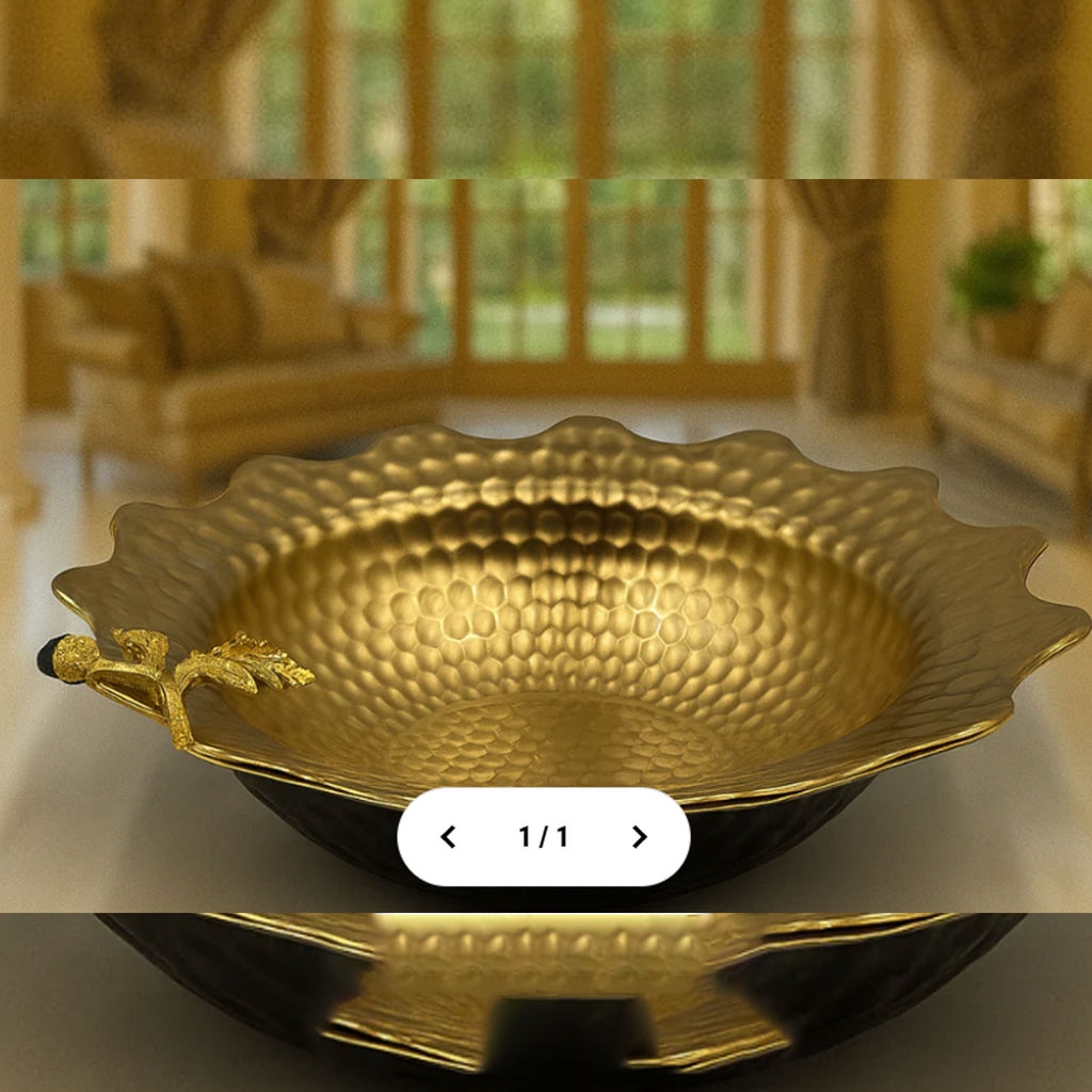 HAMMERED GOLD METAL SERVING TRAY