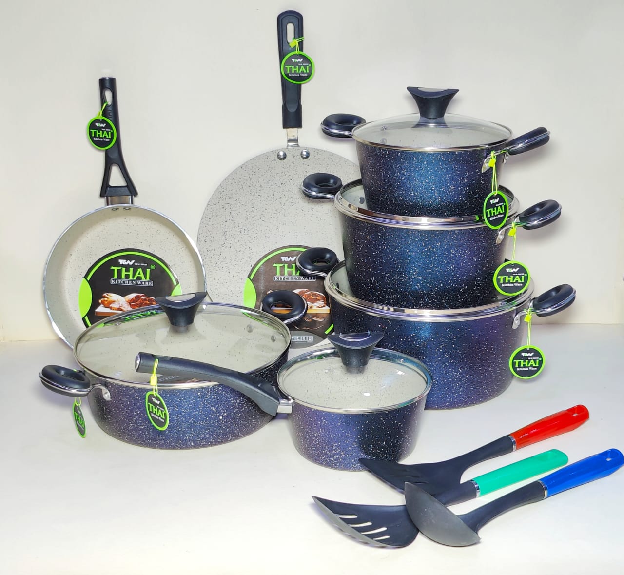 Thai Cookware Range ~ 19 pcs