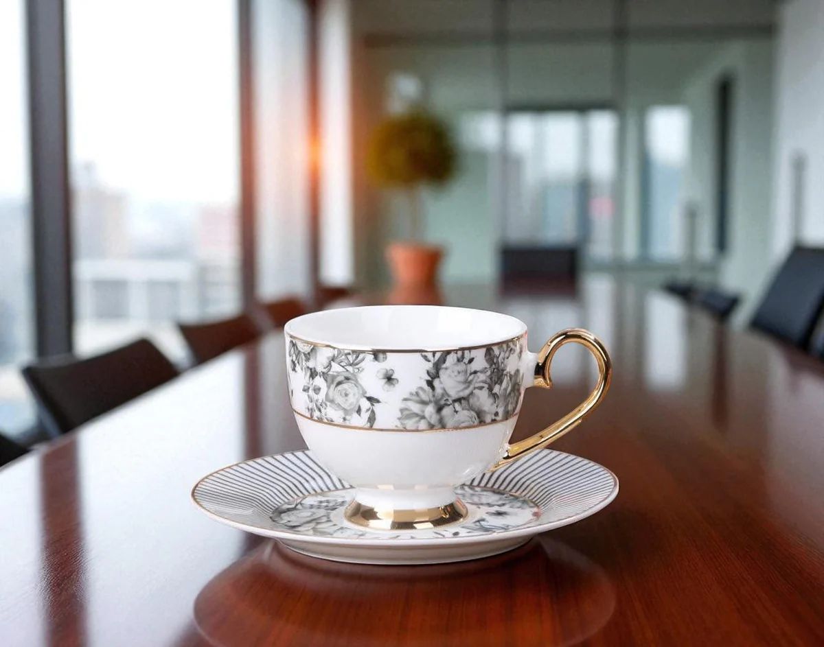 Classic Cups & Saucers