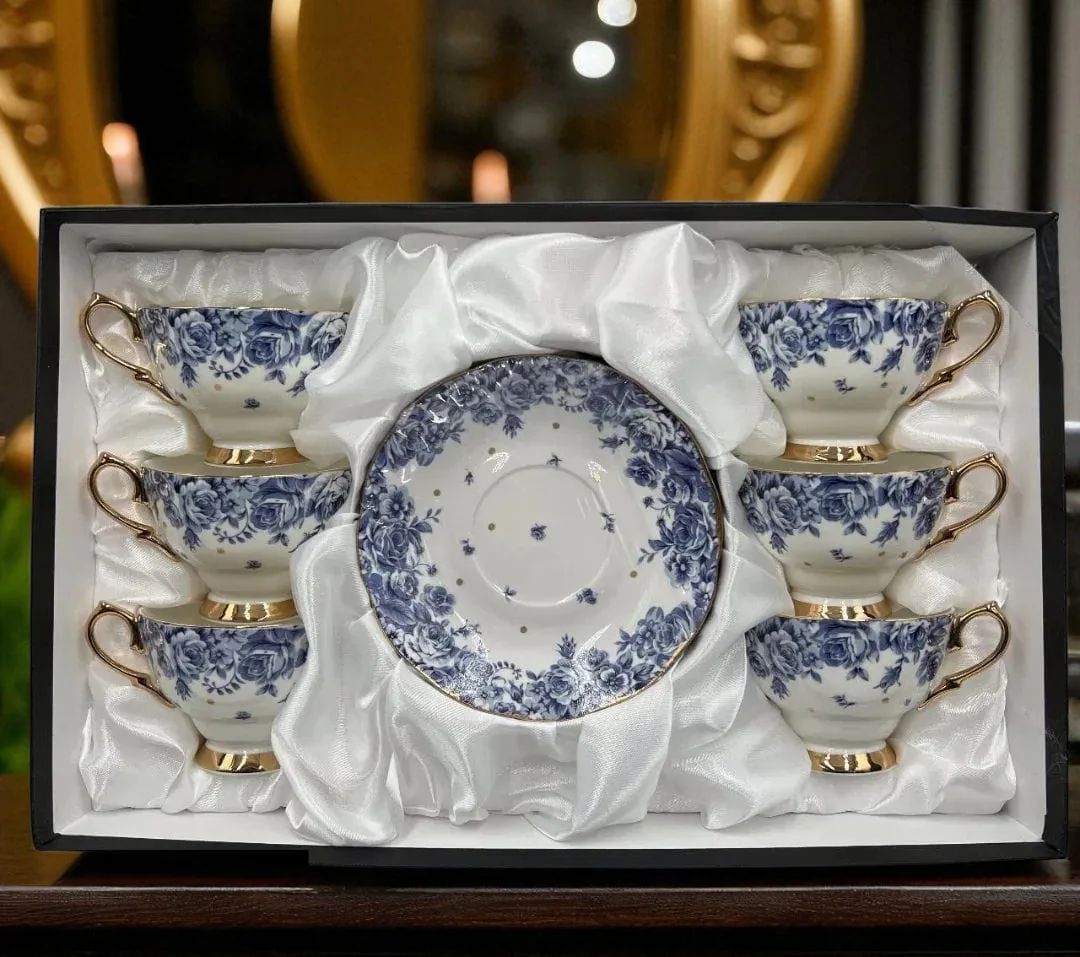 Classic Cups & Saucers