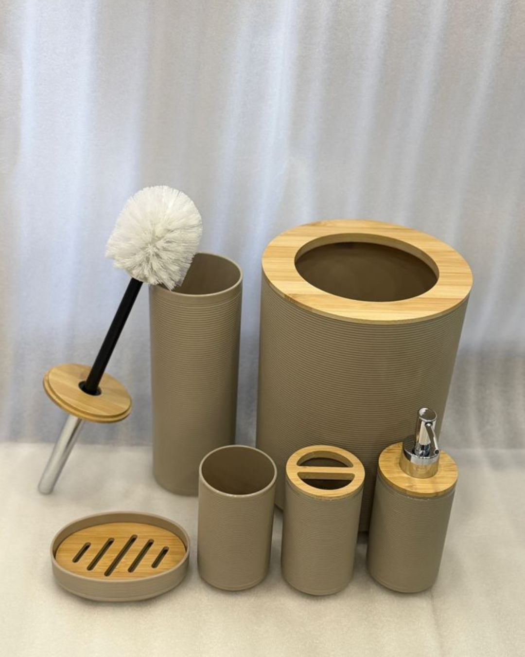 Bathroom Set ~ 7pcs