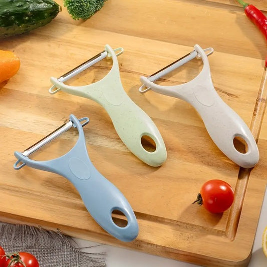 Vegetables and fruits peeler