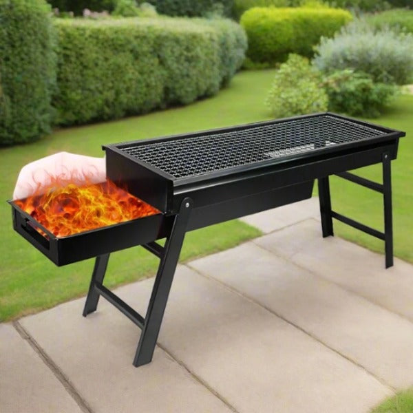 Portable charcoal barbecue grill