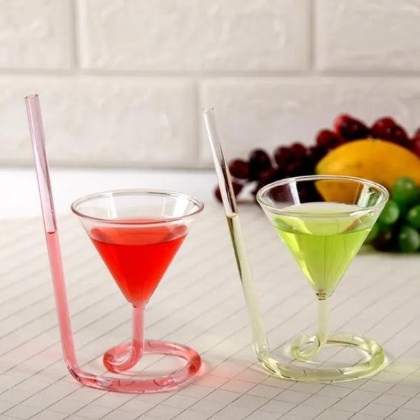 Spiral straw cocktail glass